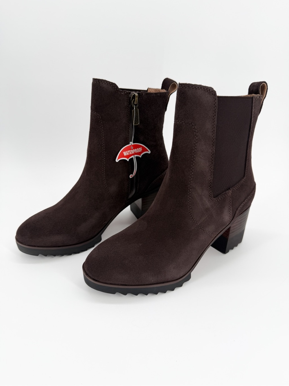Blondo Rai Waterproof Suede Chelsea Ankle Boots Block Heel Lug Sole Brown 6 NEW